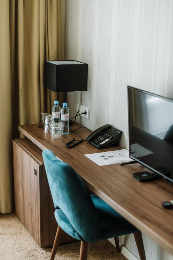 Hotel Nais Ниш Экстерьер фото