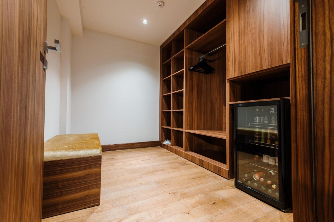 Hotel Nais Ниш Экстерьер фото